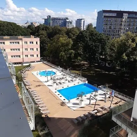 Nadmorskie Tarasy Kolobrzeg